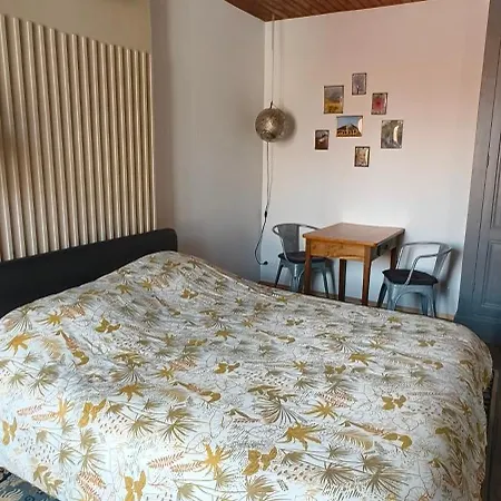 Bed & Breakfast Lit Et Croissants Bertignat